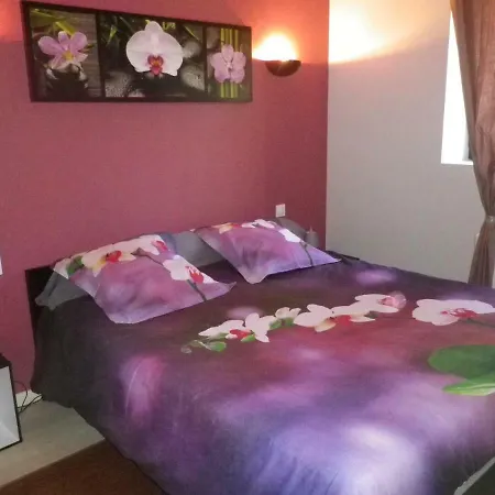 Holiday home L'auvaysou Saint-Cyprien-sur-Dourdou